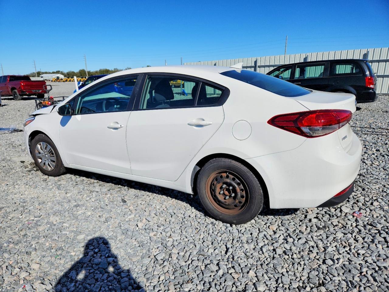 2017 KIA FORTE