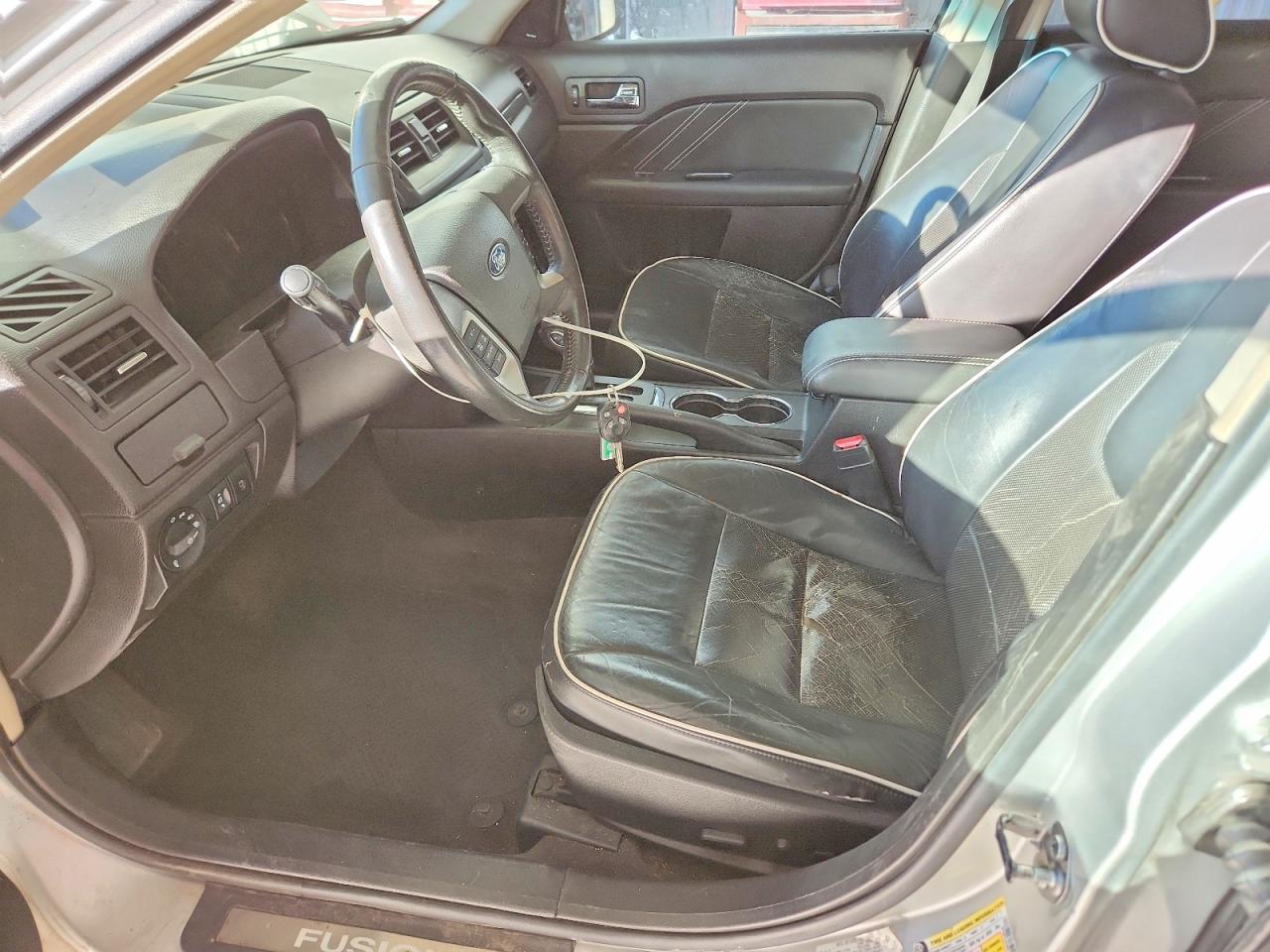 2011 FORD FUSION