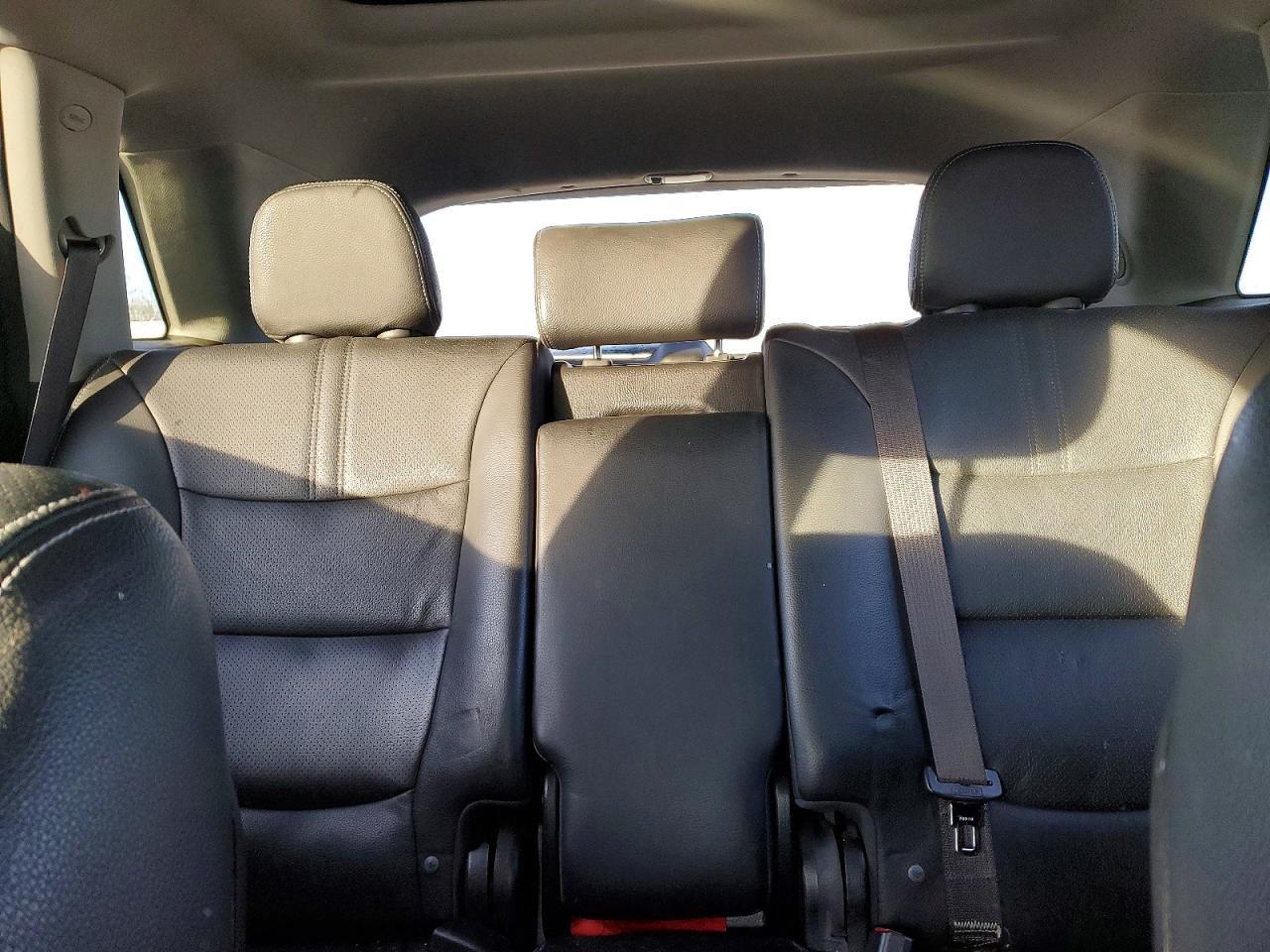 2011 KIA SORENTO