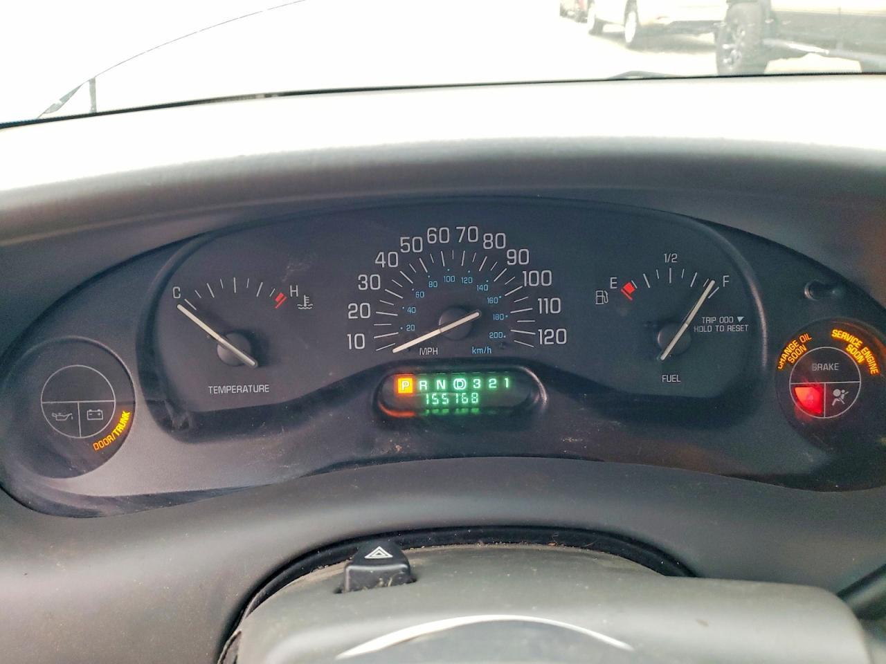 2004 BUICK Century