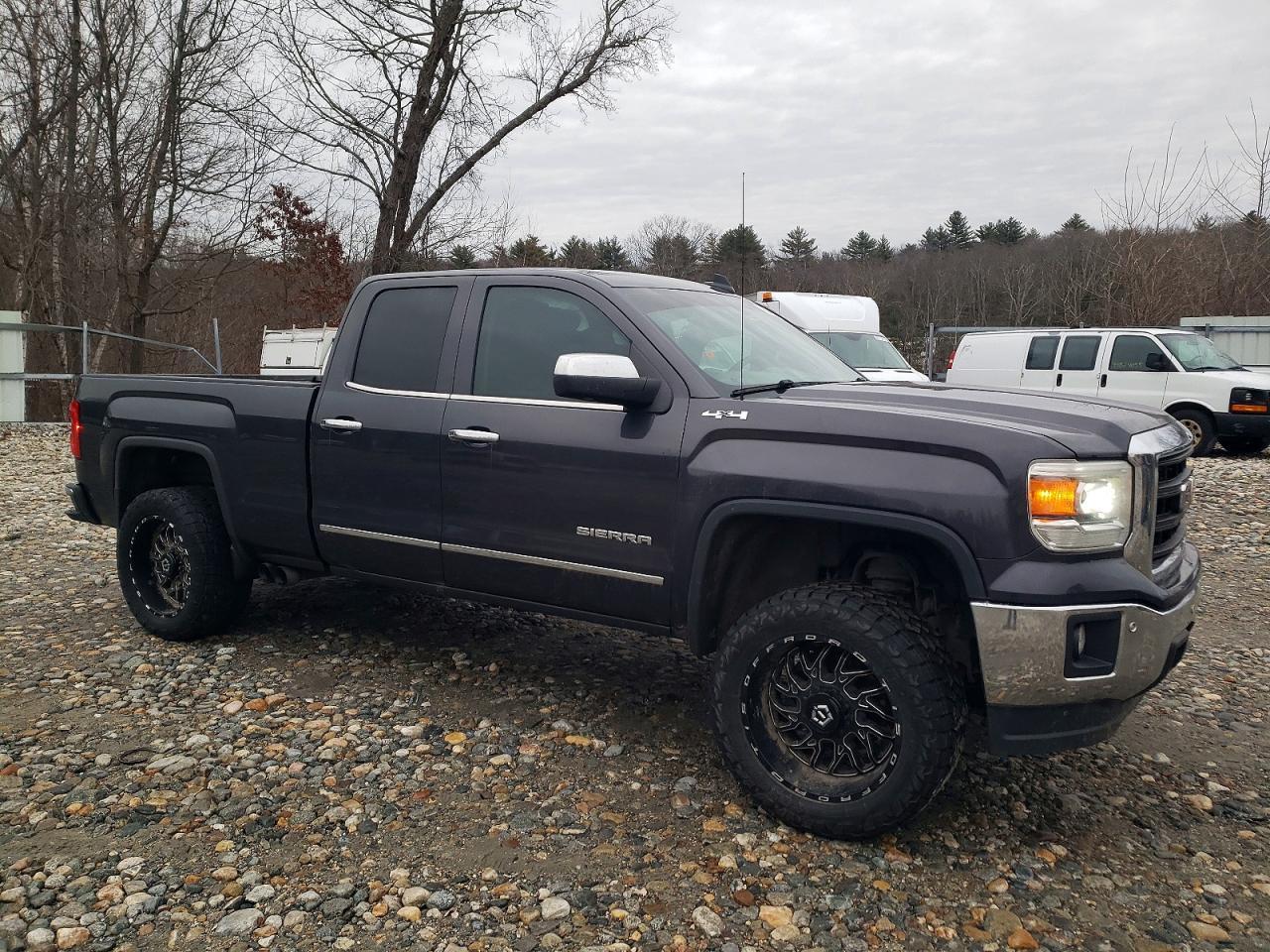 2015 GMC Sierra
