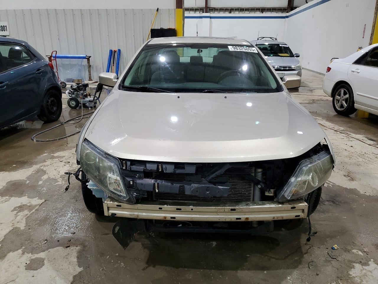 2010 FORD FUSION