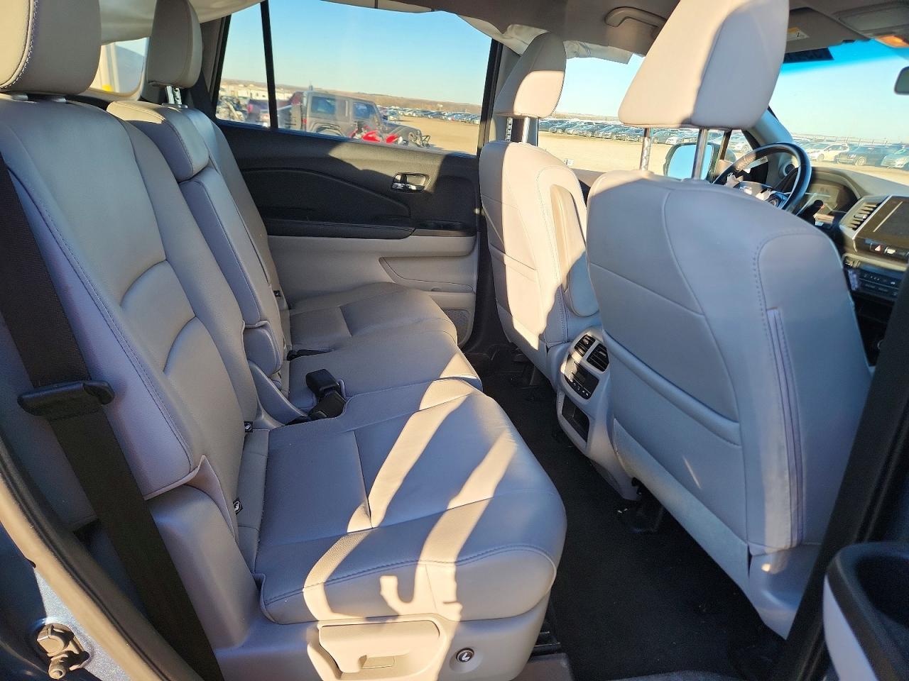 2017 HONDA PILOT