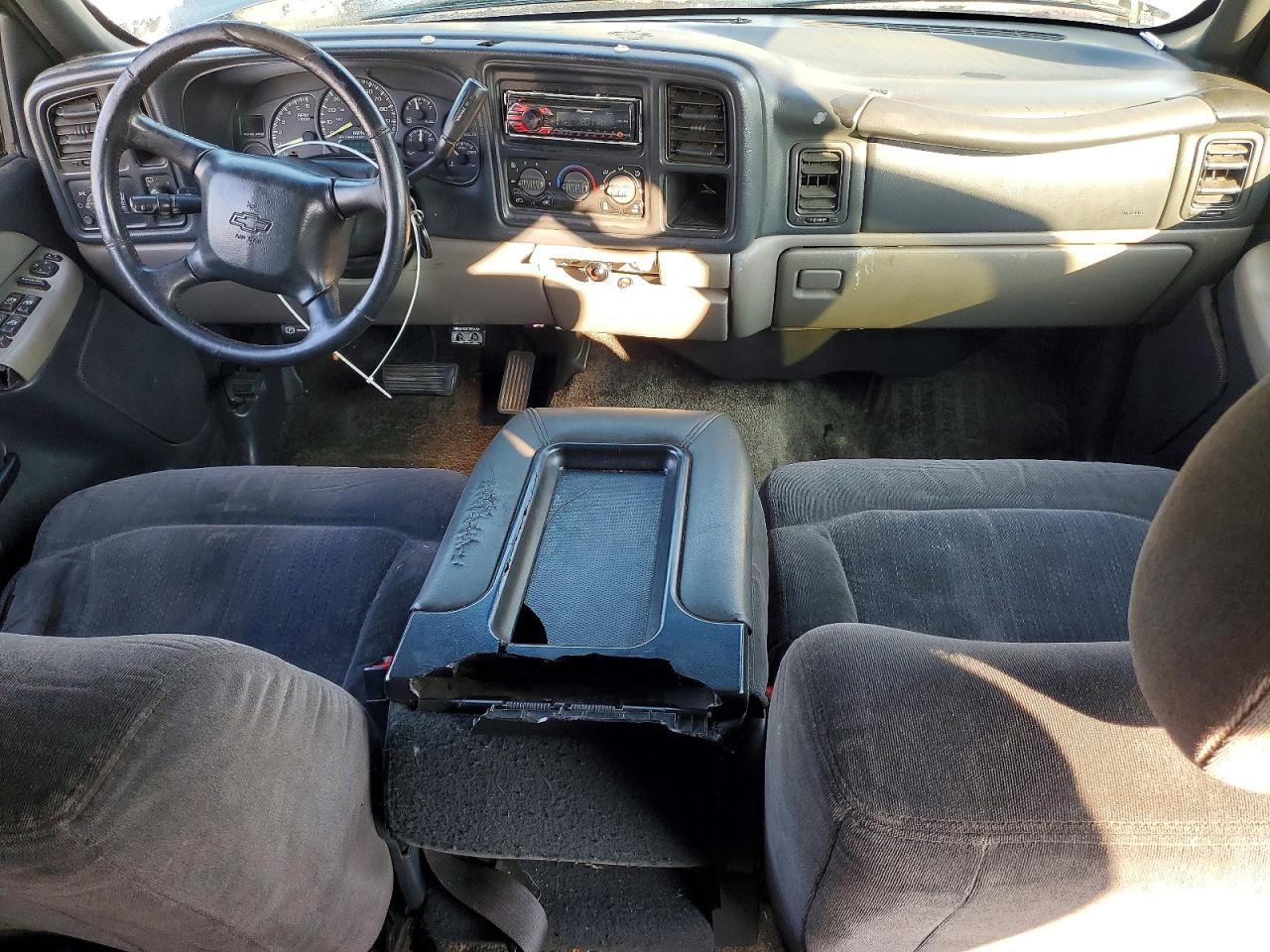 2002 CHEVROLET Tahoe