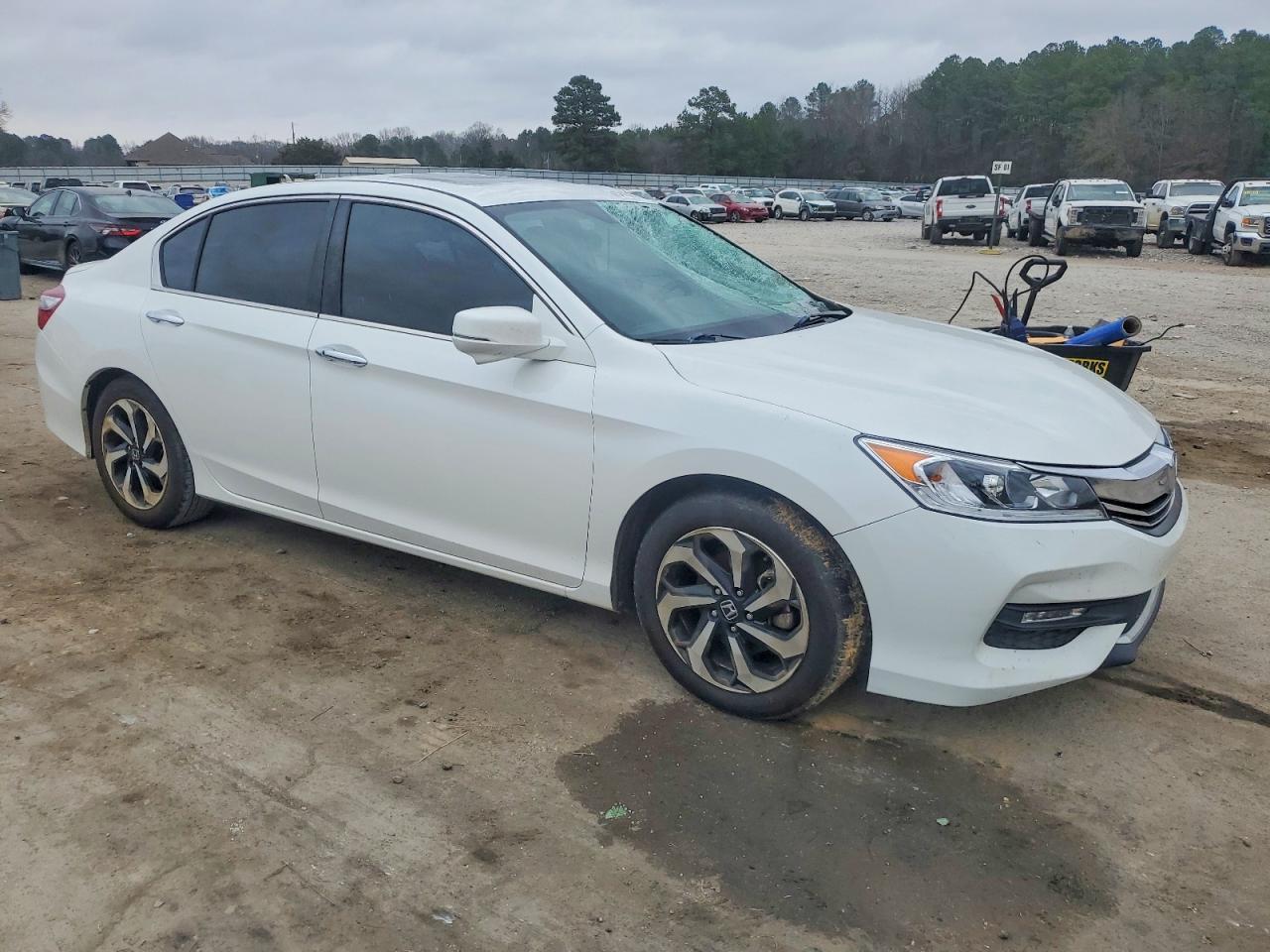 2016 HONDA ACCORD