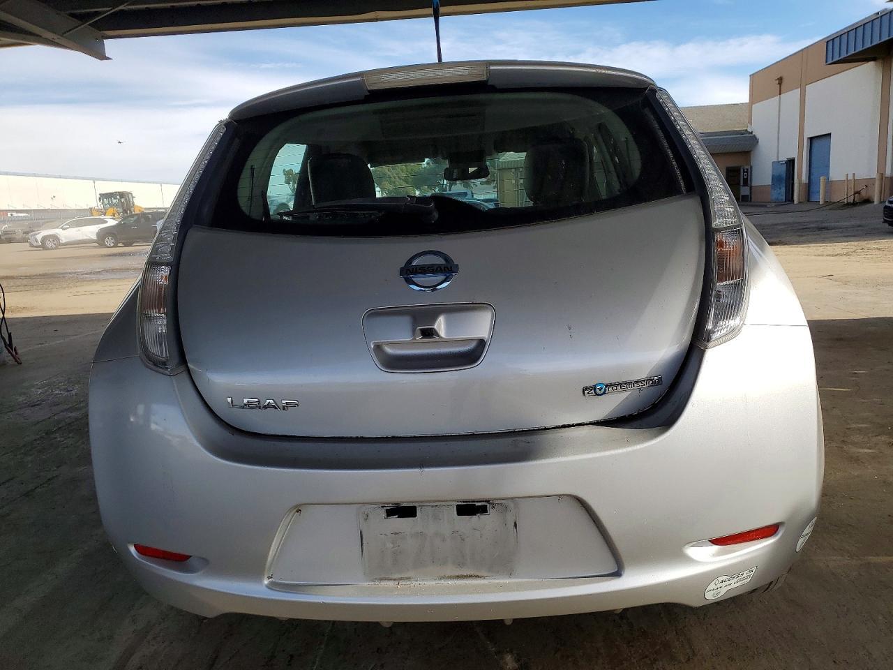 2014 NISSAN LEAF