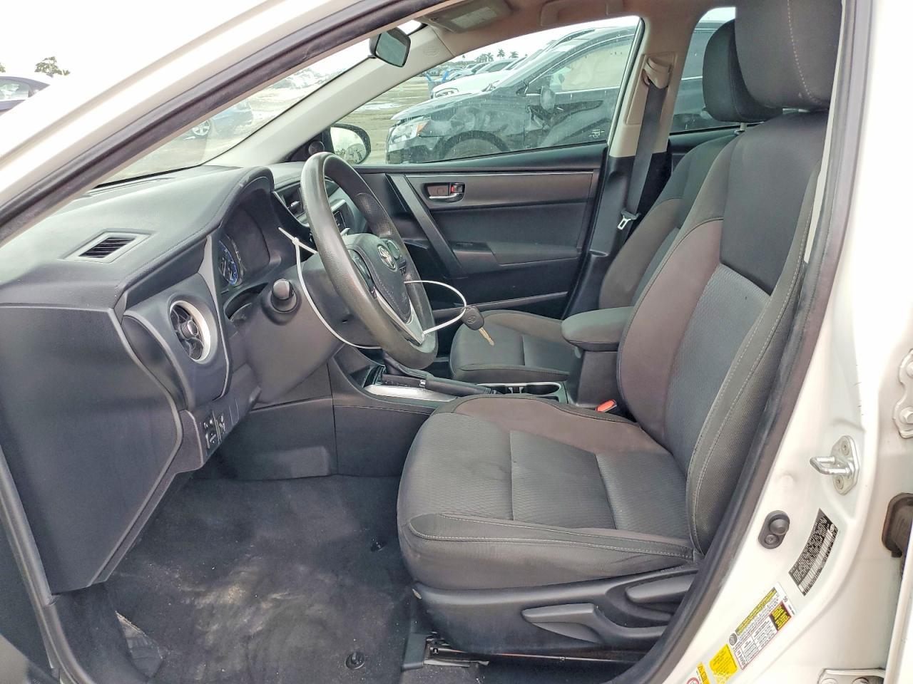 2019 TOYOTA COROLLA