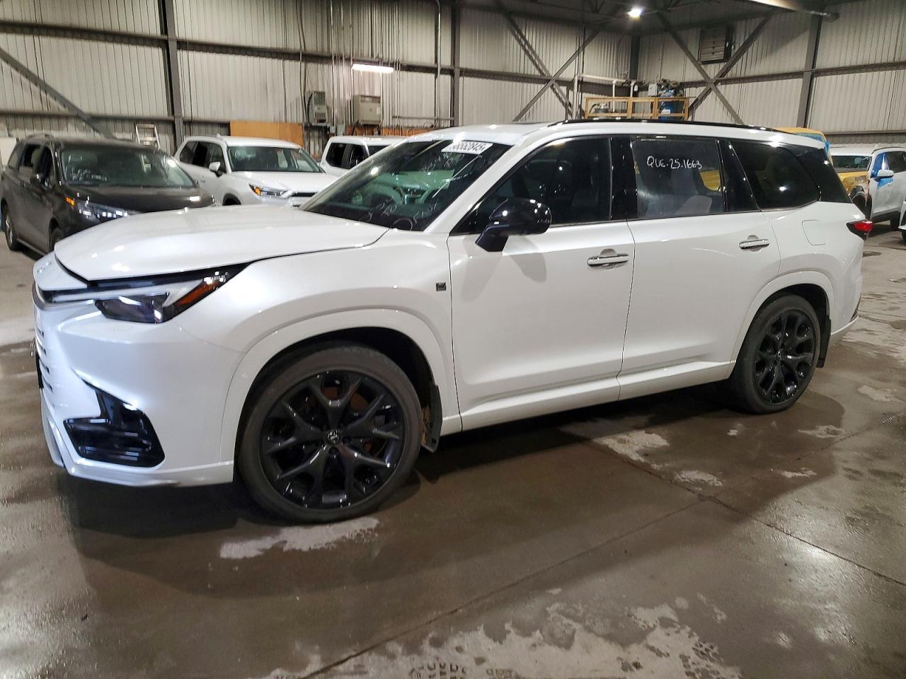 2024 LEXUS TX 500H