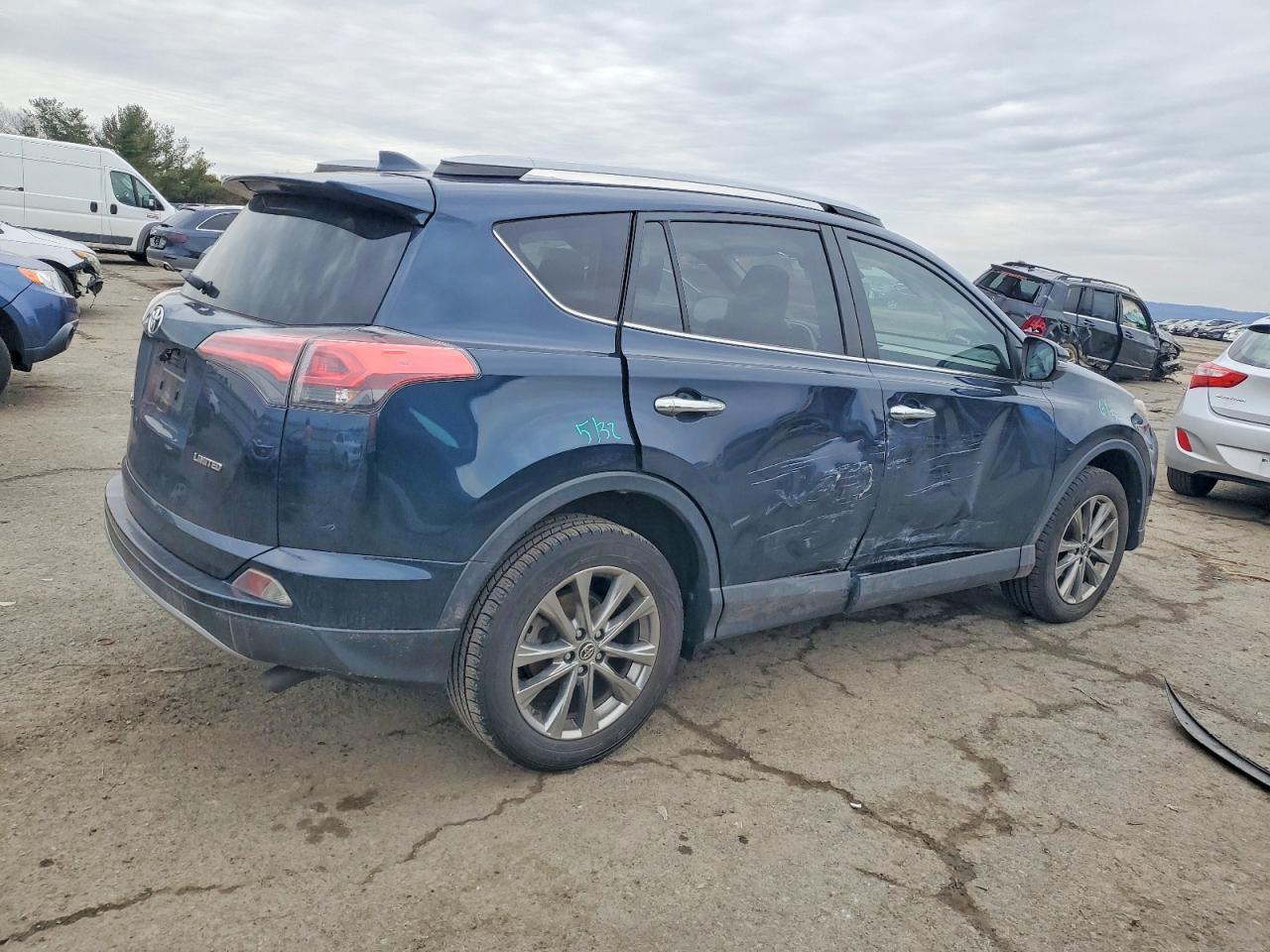 2017 TOYOTA RAV4