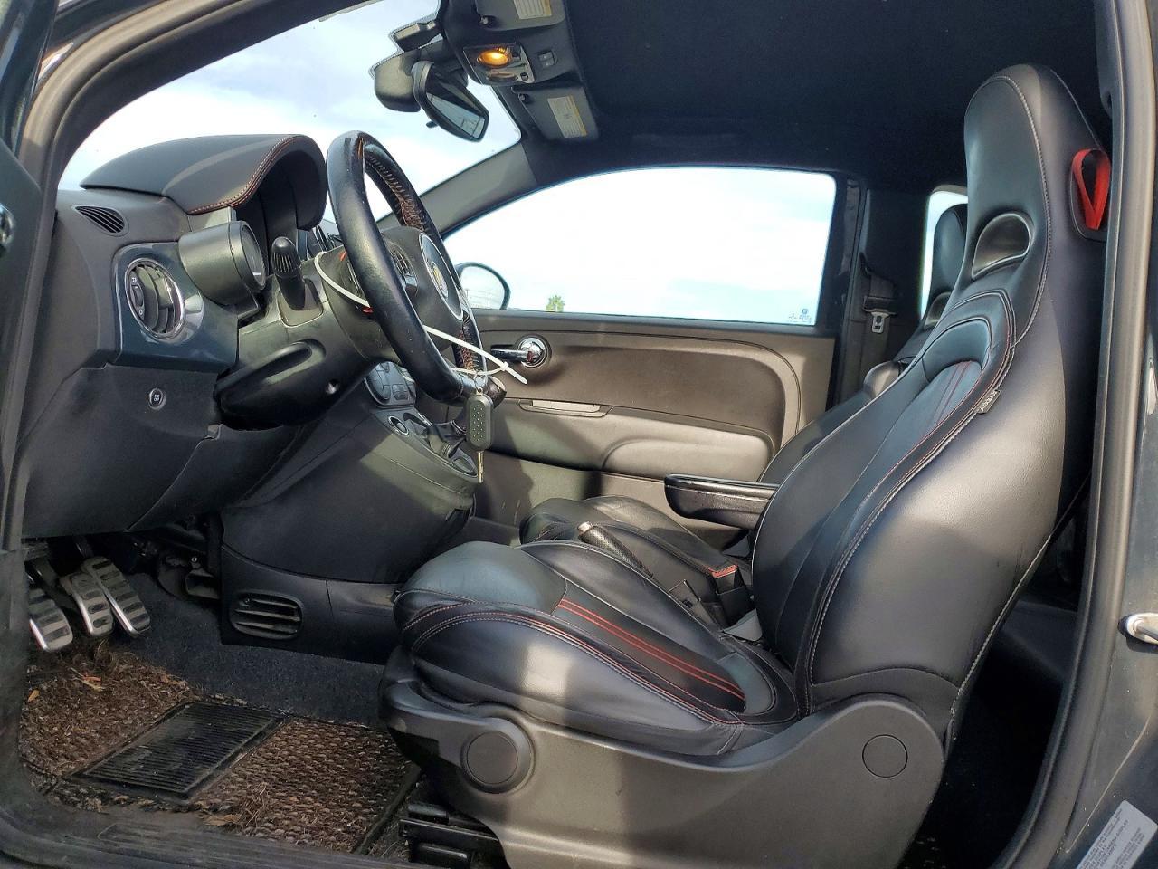 2017 FIAT 500