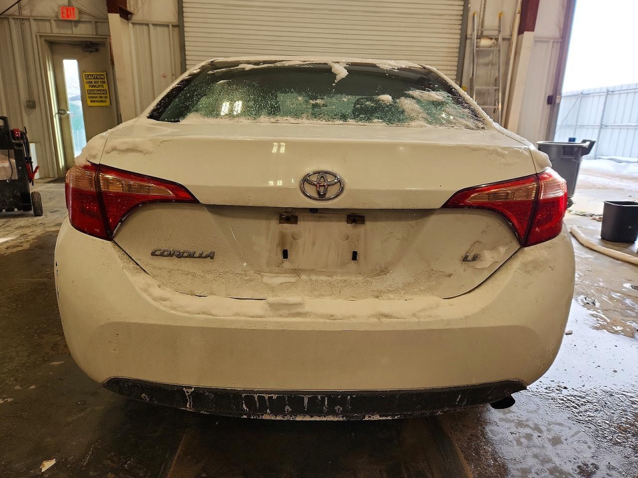 2017 TOYOTA COROLLA