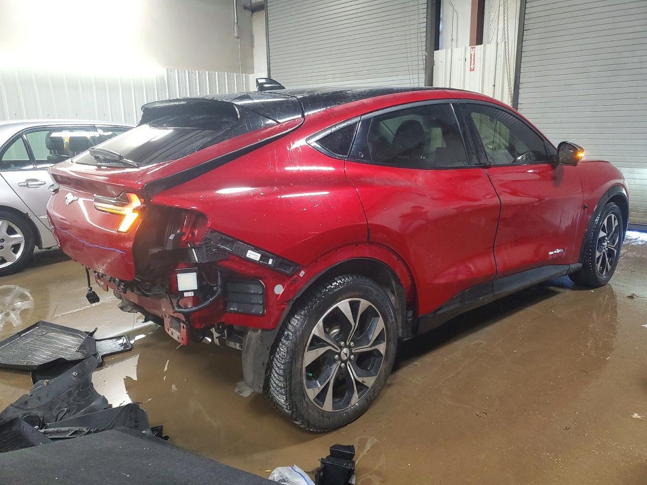2021 FORD Mustang Mach-E