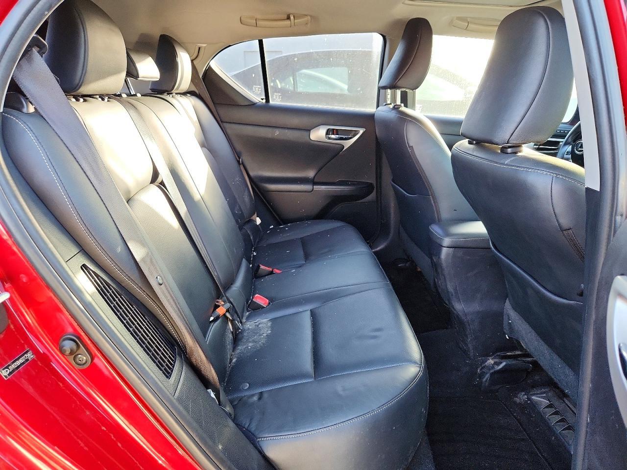 2013 LEXUS CT 200H