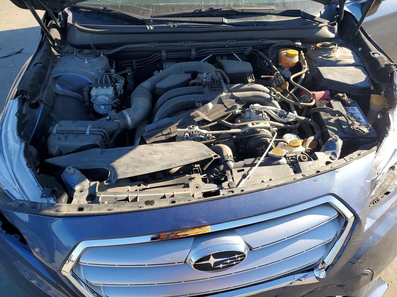 2016 SUBARU Legacy