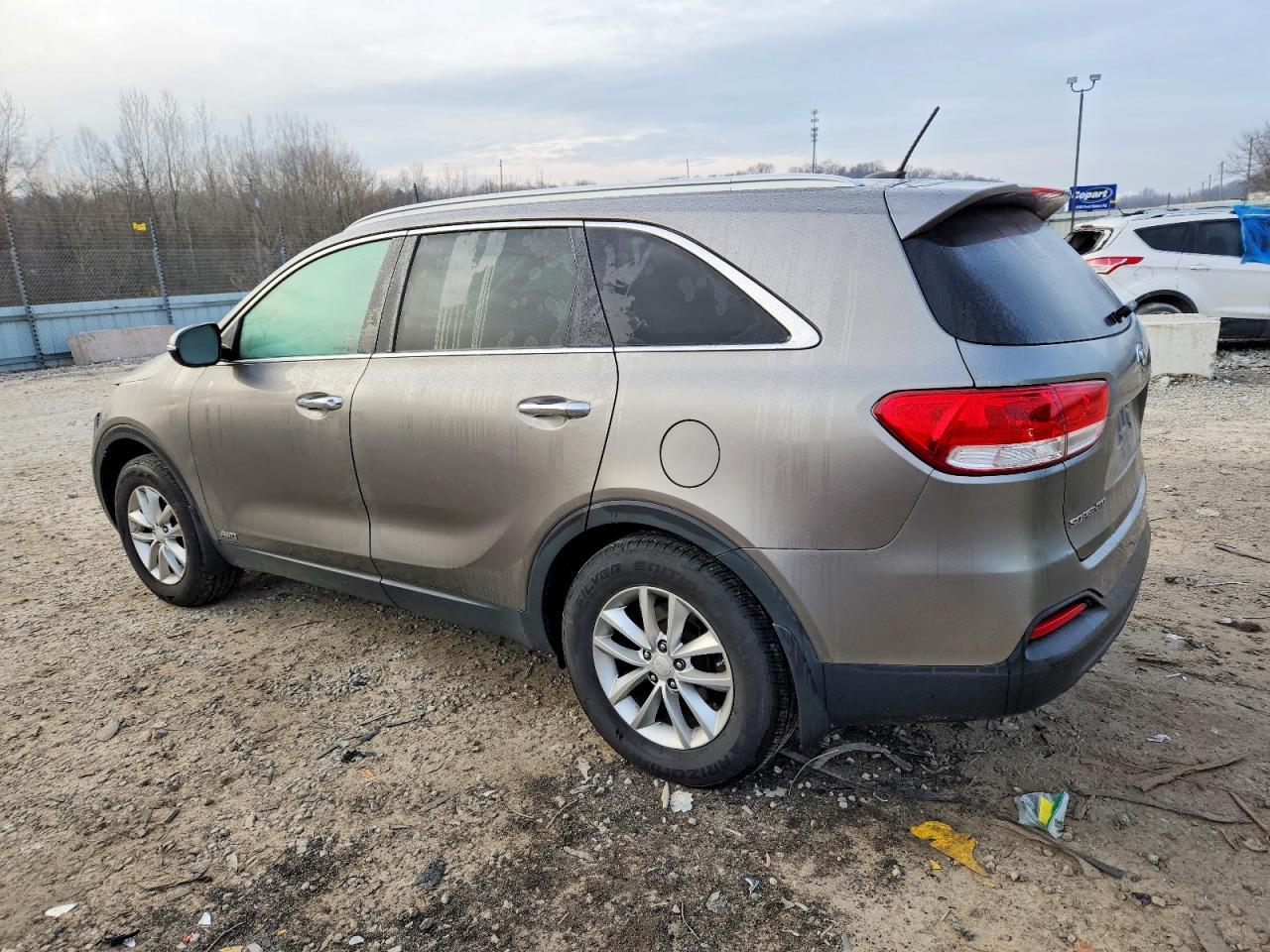 2016 KIA SORENTO