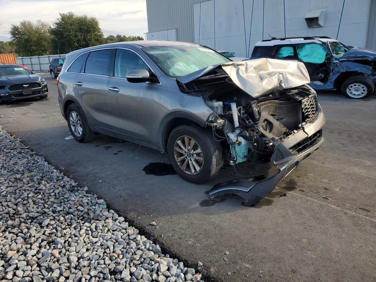2019 KIA SORENTO