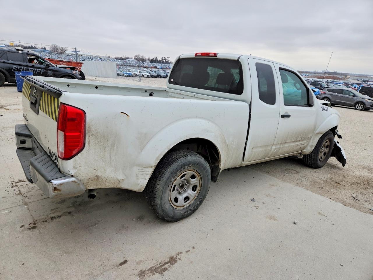 2016 NISSAN Frontier