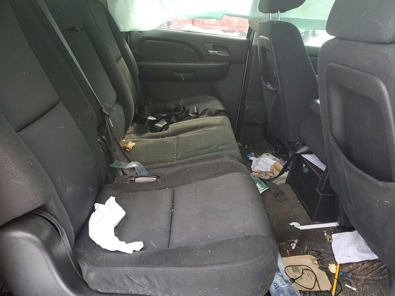 2012 CHEVROLET Suburban