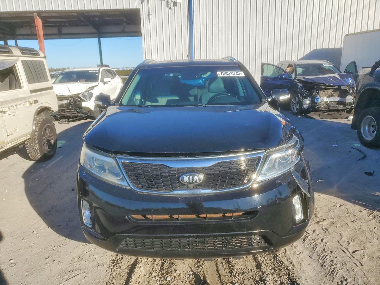 2015 KIA SORENTO