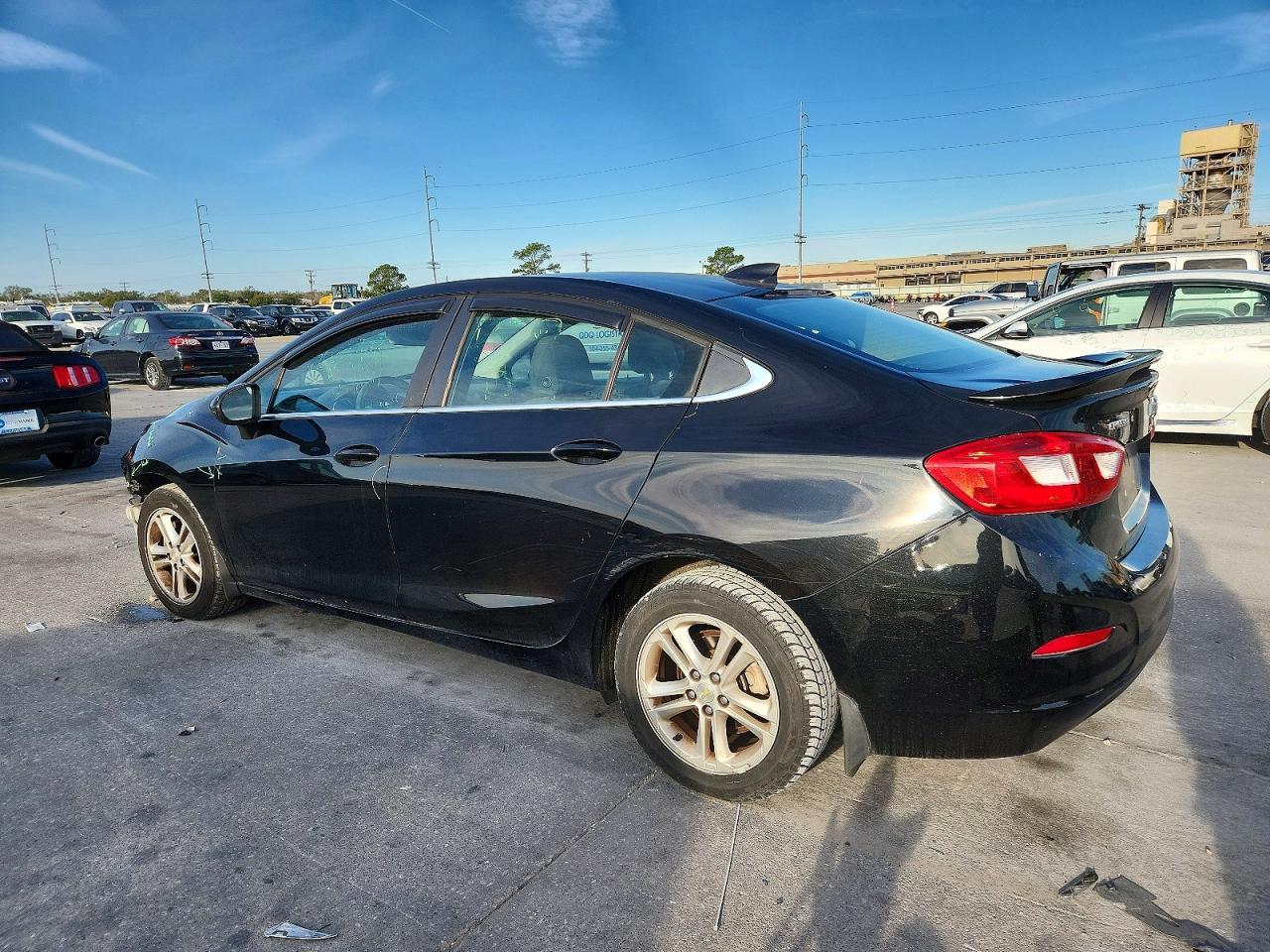 2017 CHEVROLET CRUZE