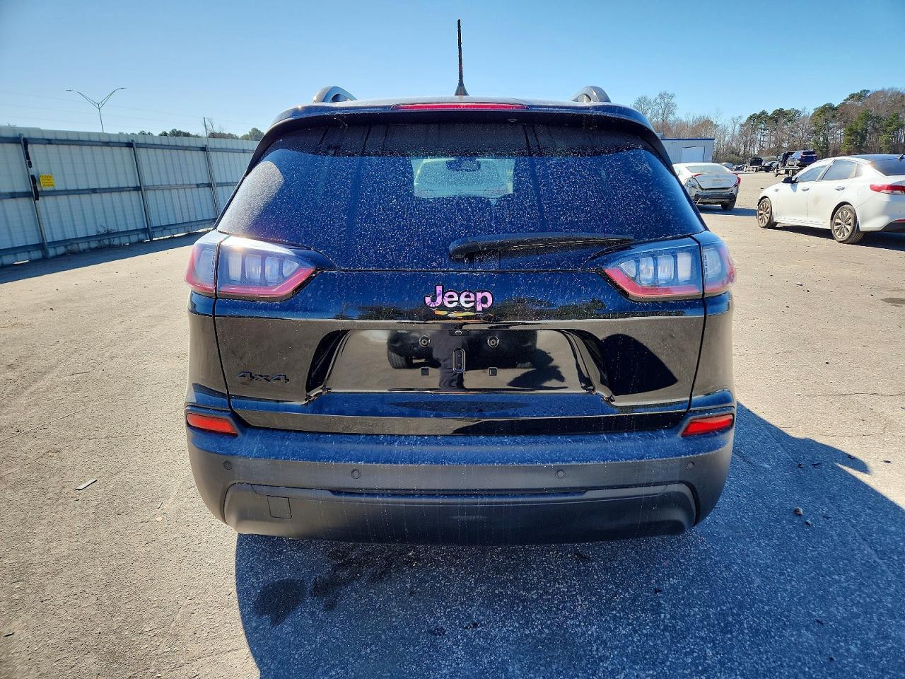 2023 JEEP CHEROKEE