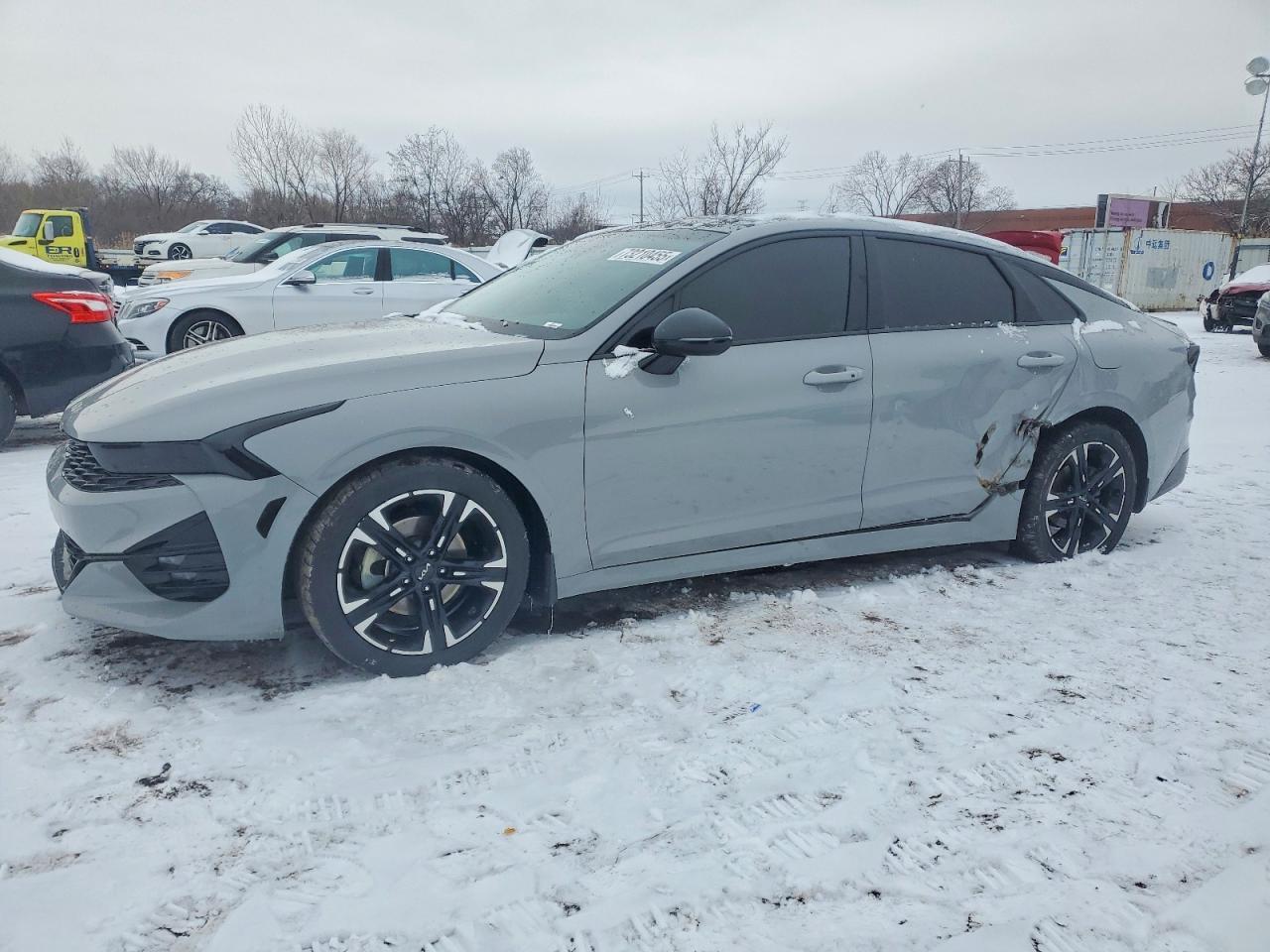 2022 KIA K5