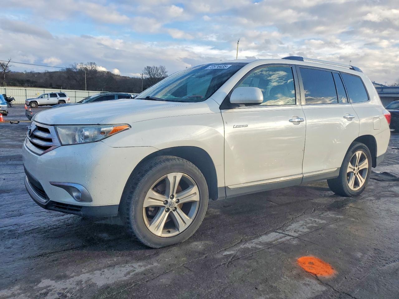 2012 TOYOTA HIGHLANDER