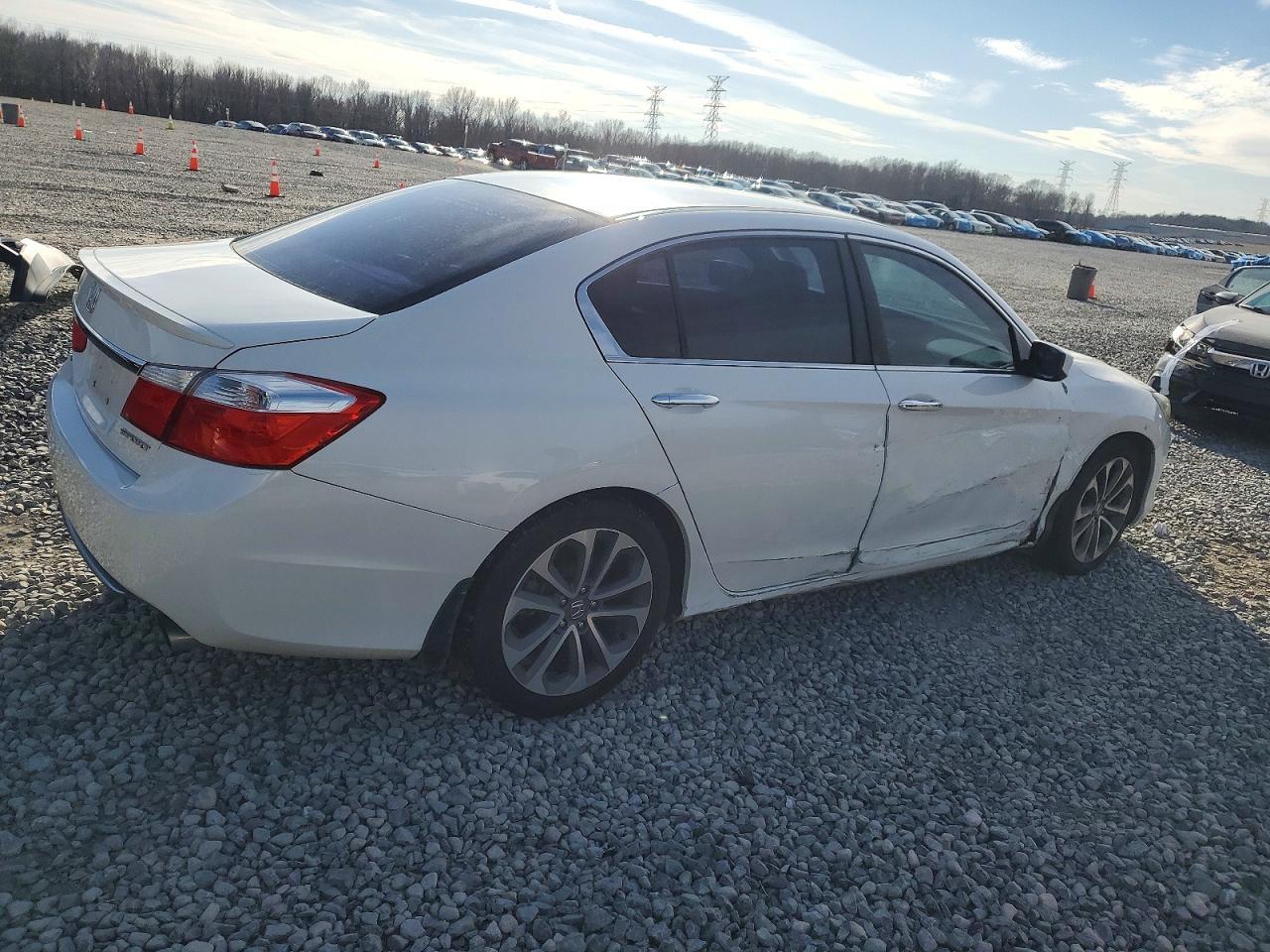 2015 HONDA ACCORD