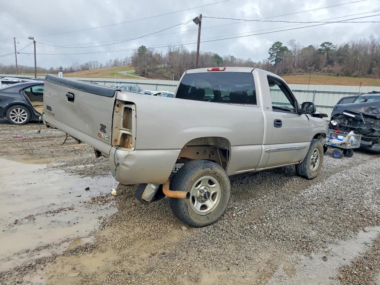 2004 GMC Sierra