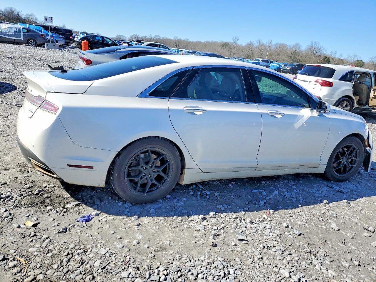 2015 LINCOLN MKZ