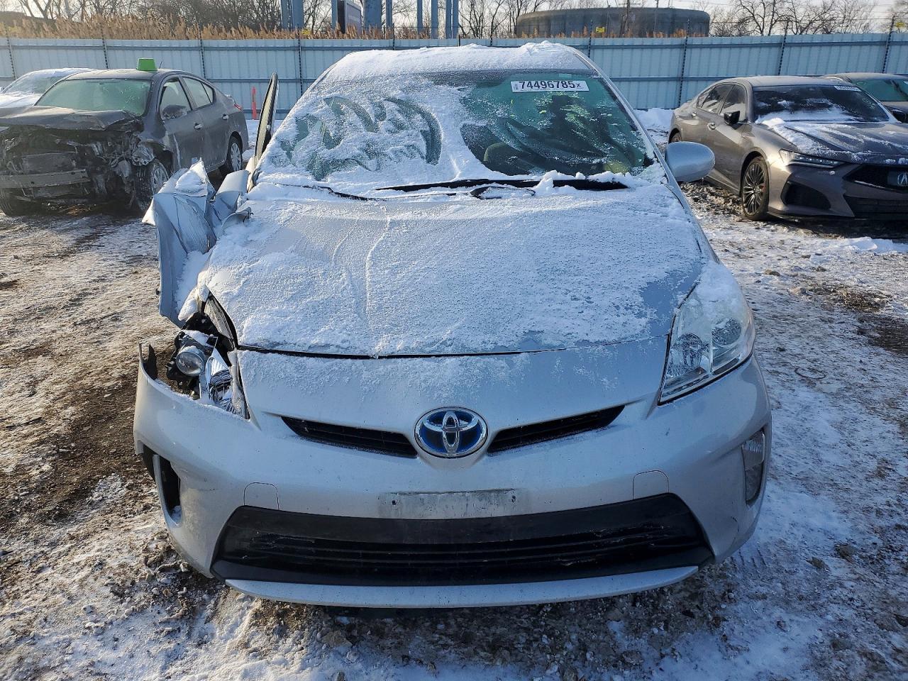 2014 TOYOTA PRIUS