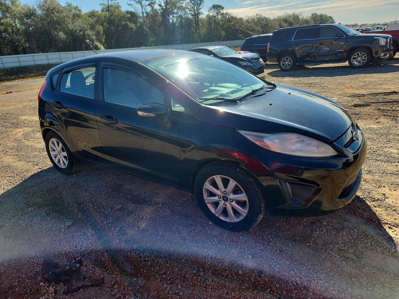 2013 FORD Fiesta