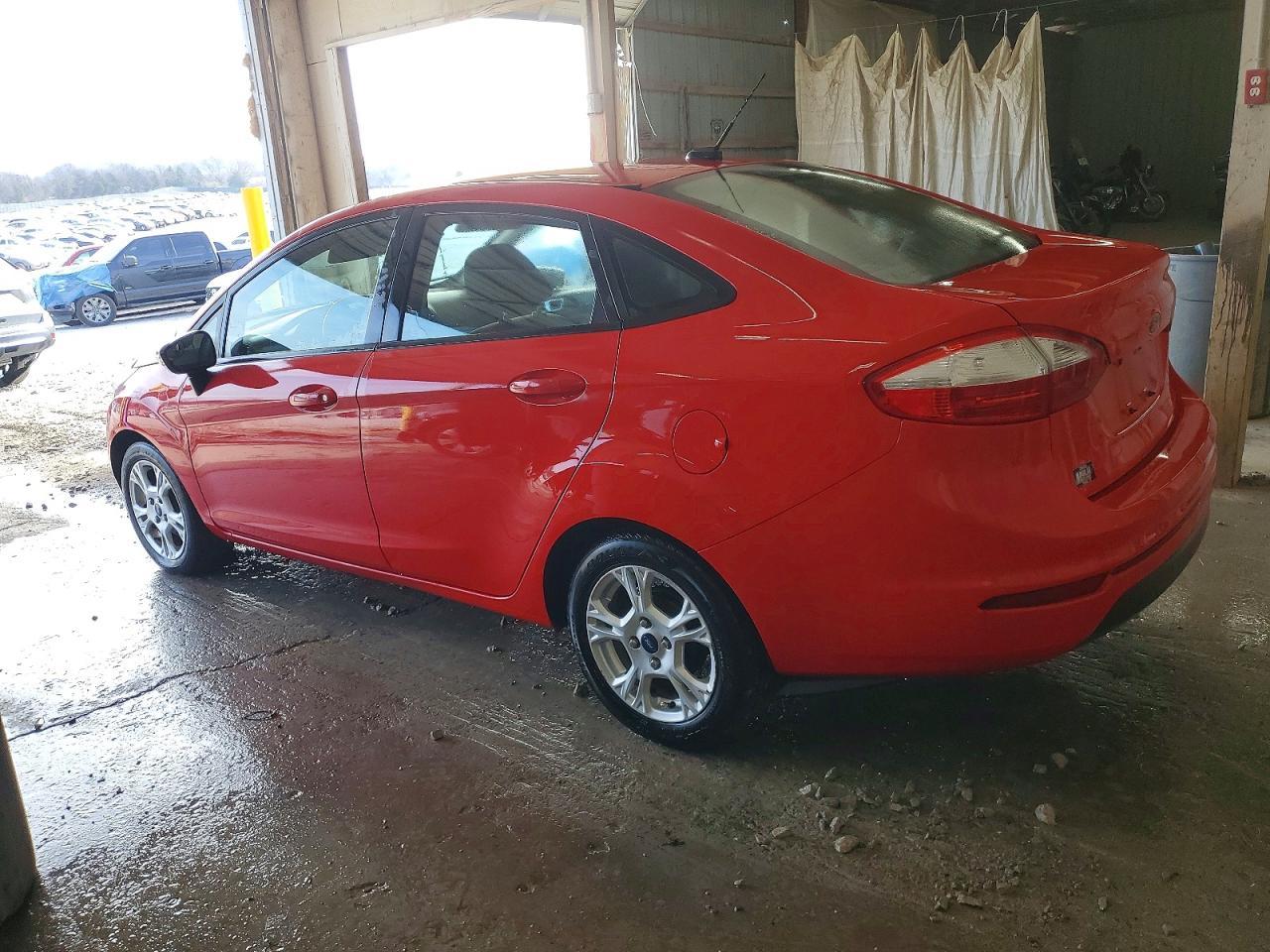 2015 FORD Fiesta