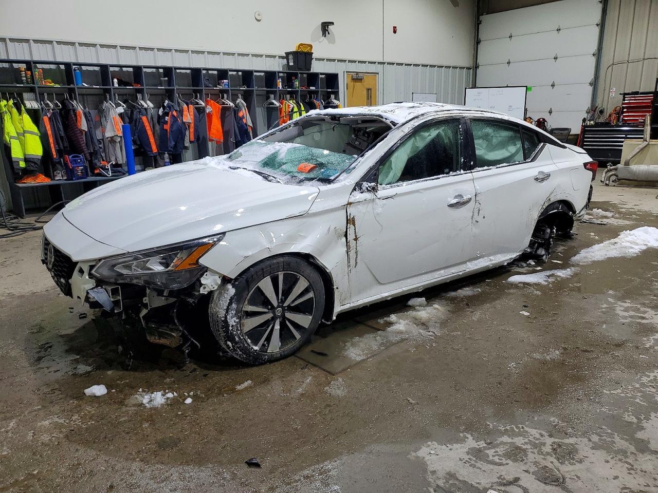 2021 NISSAN ALTIMA