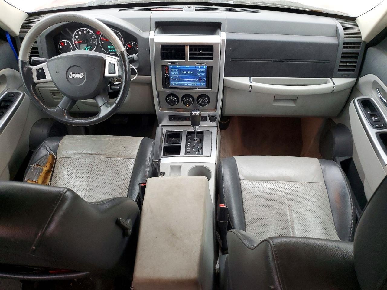 2008 JEEP Liberty