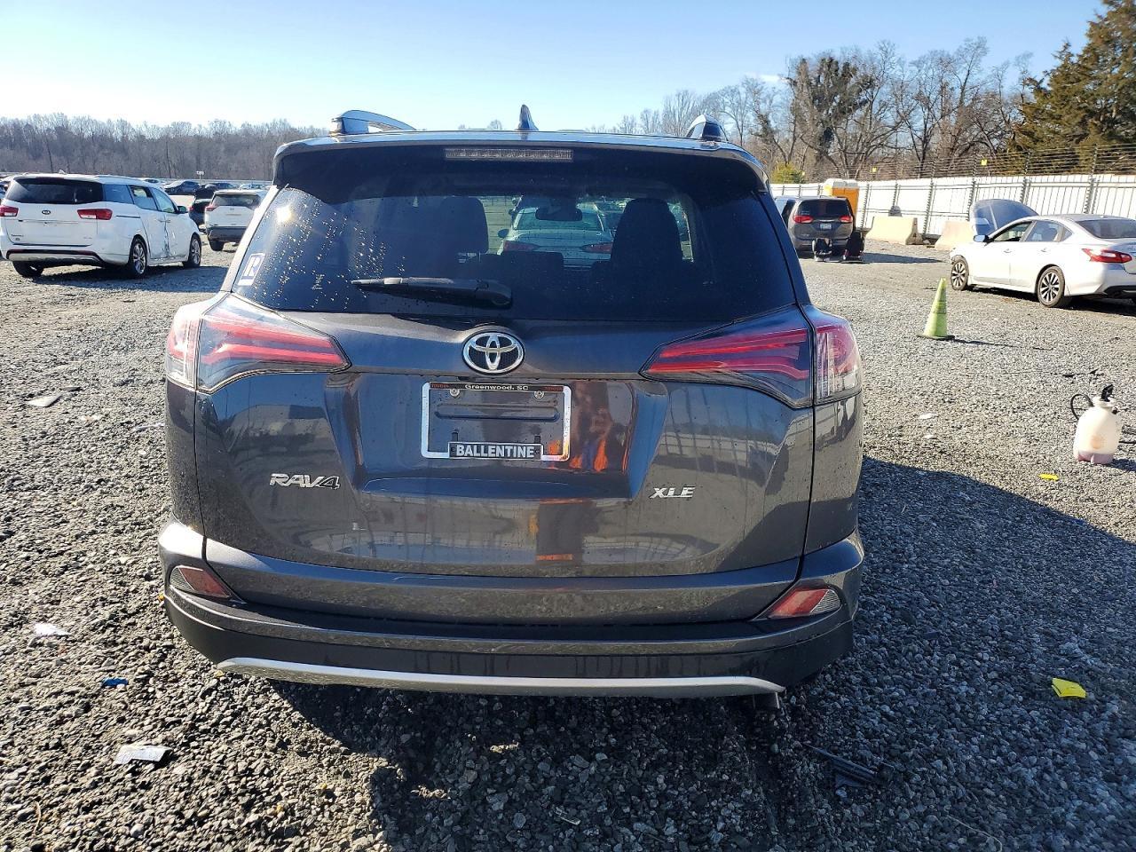 2018 TOYOTA RAV4