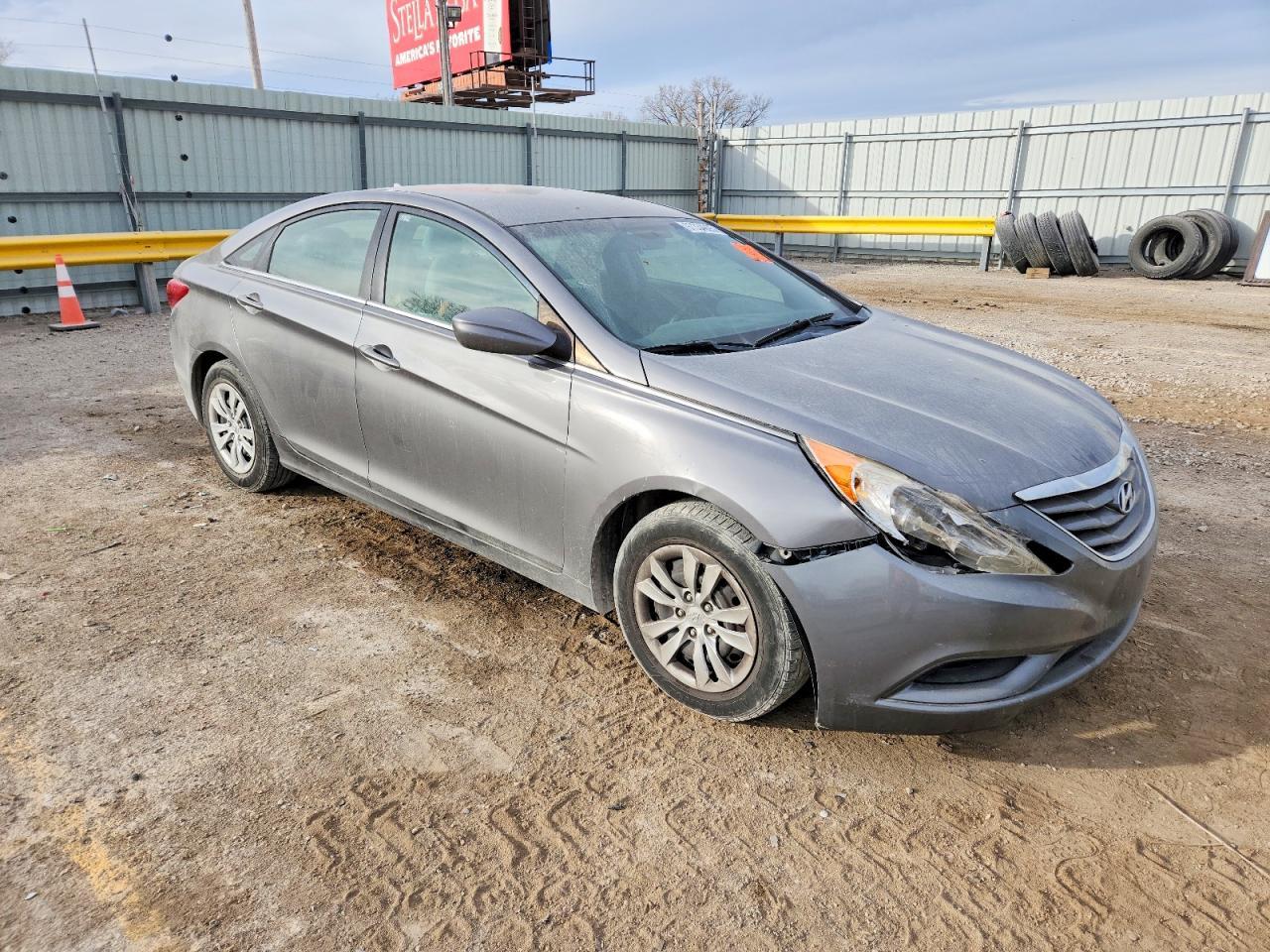 2011 HYUNDAI SONATA