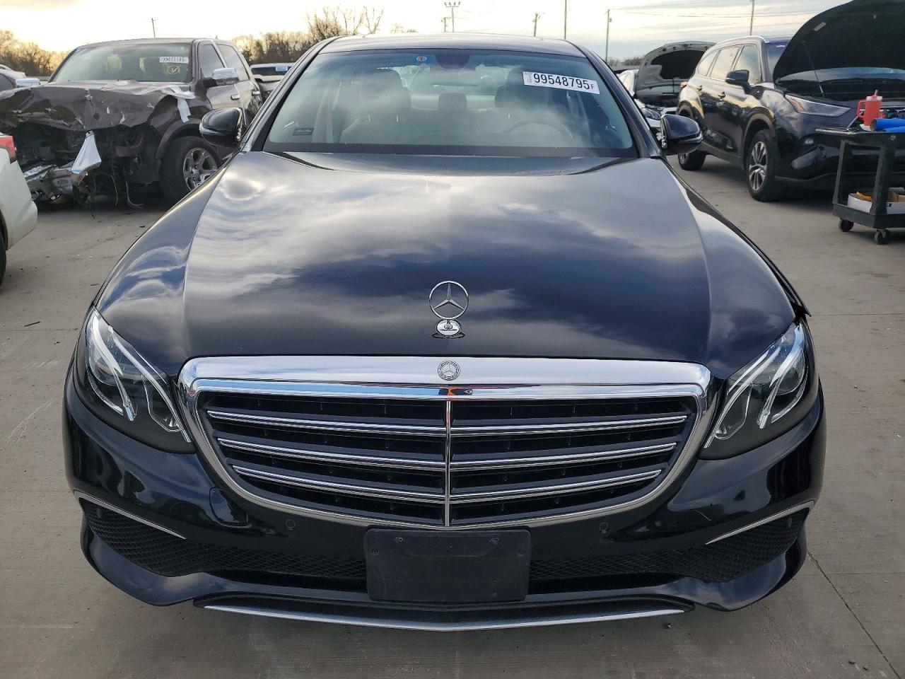 2017 MERCEDES-BENZ E-Class