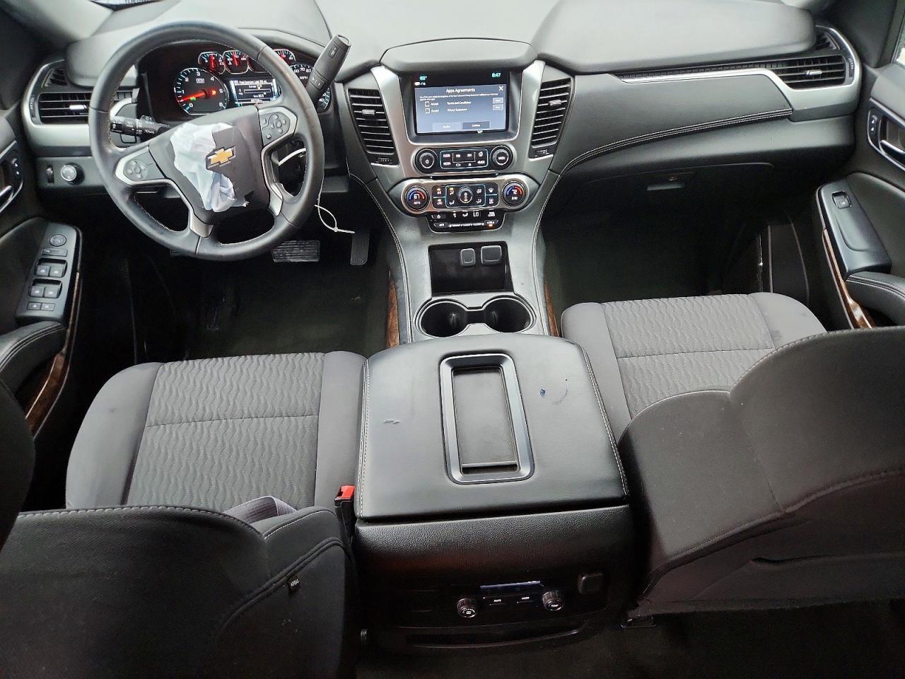 2017 CHEVROLET Suburban