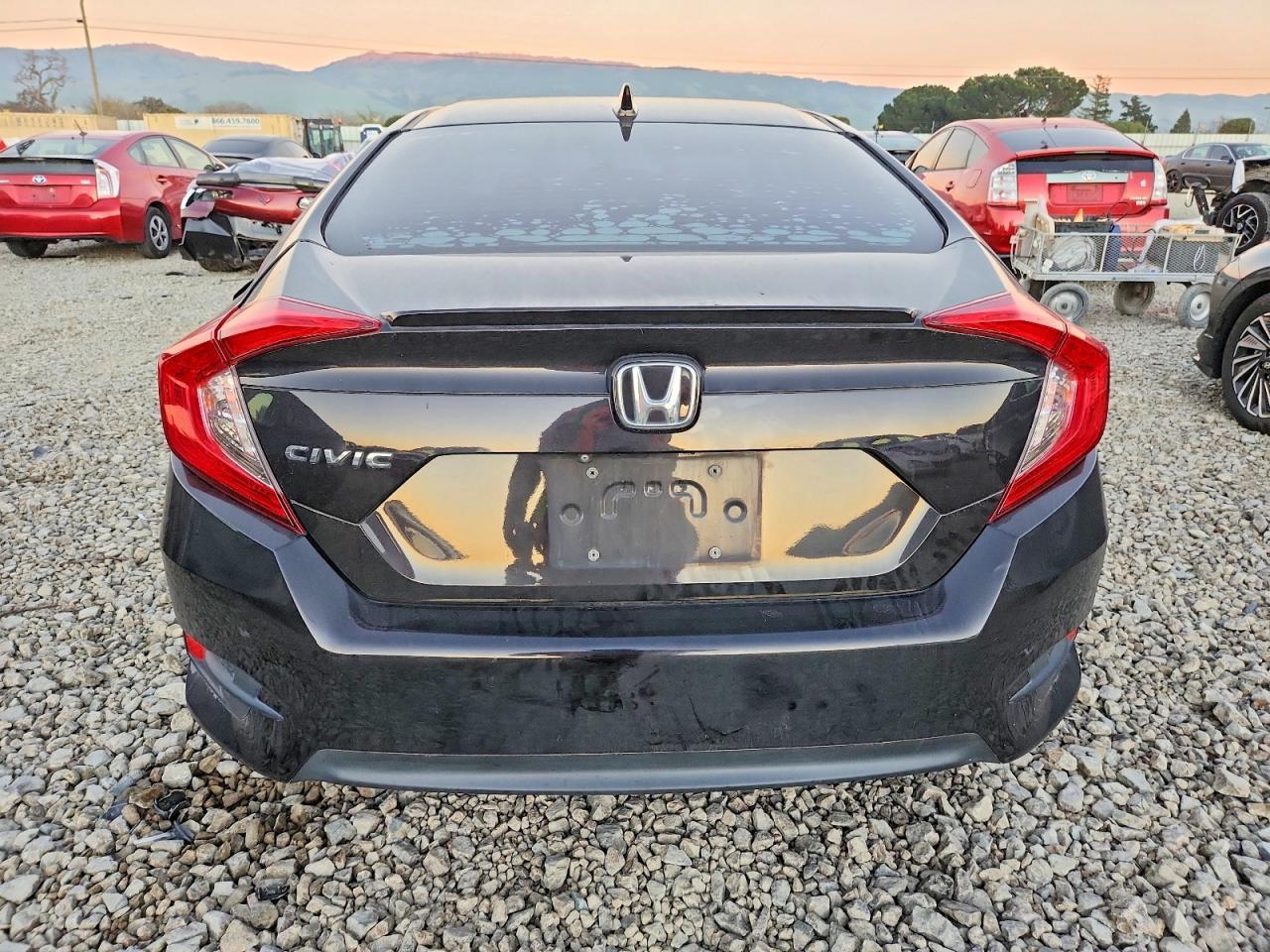 2017 HONDA CIVIC