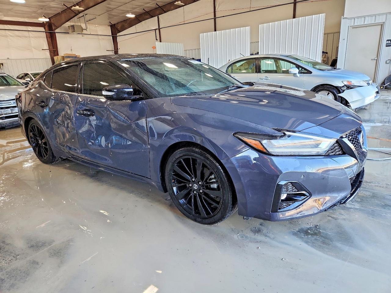 2021 NISSAN Maxima
