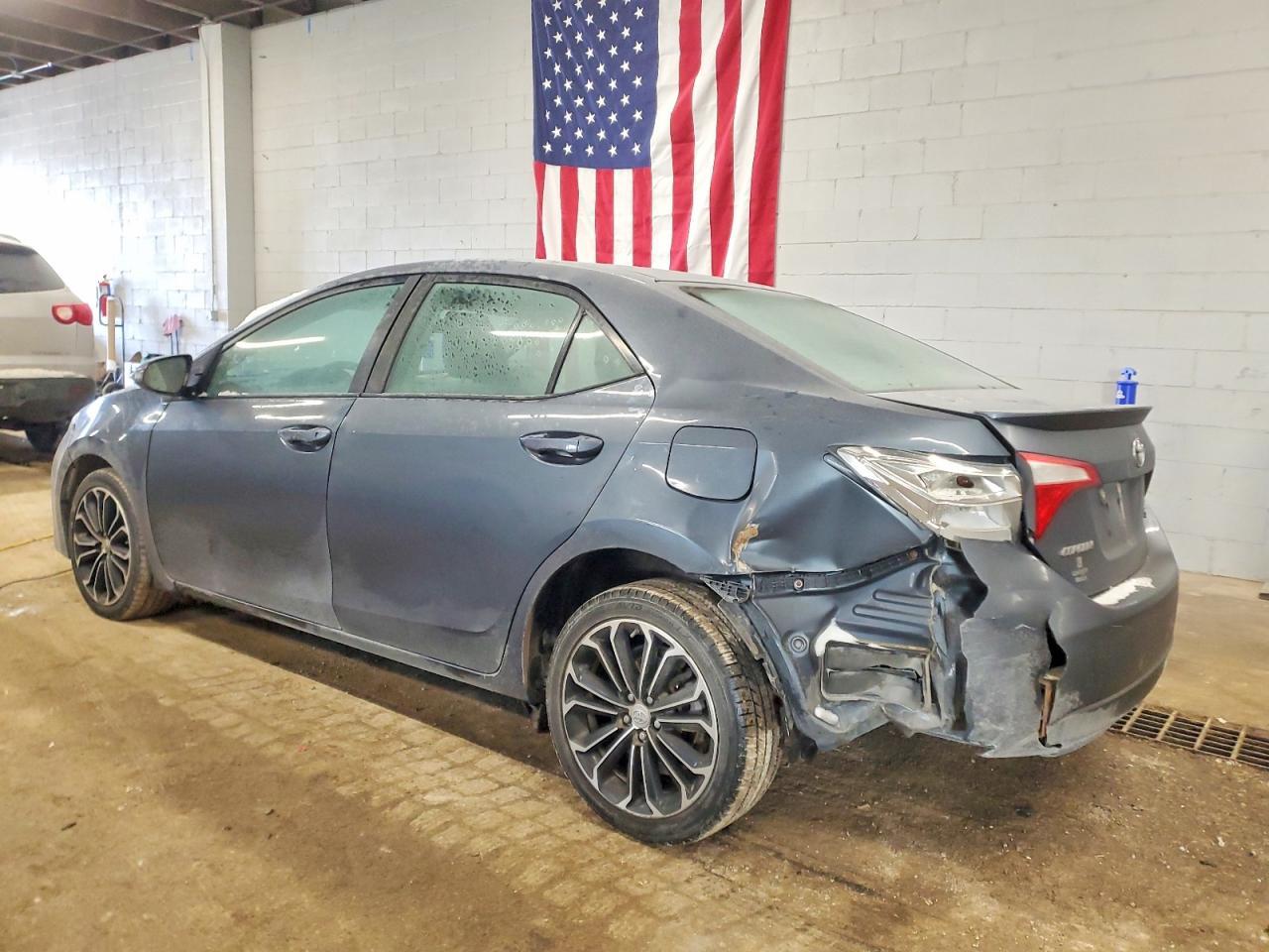 2015 TOYOTA COROLLA