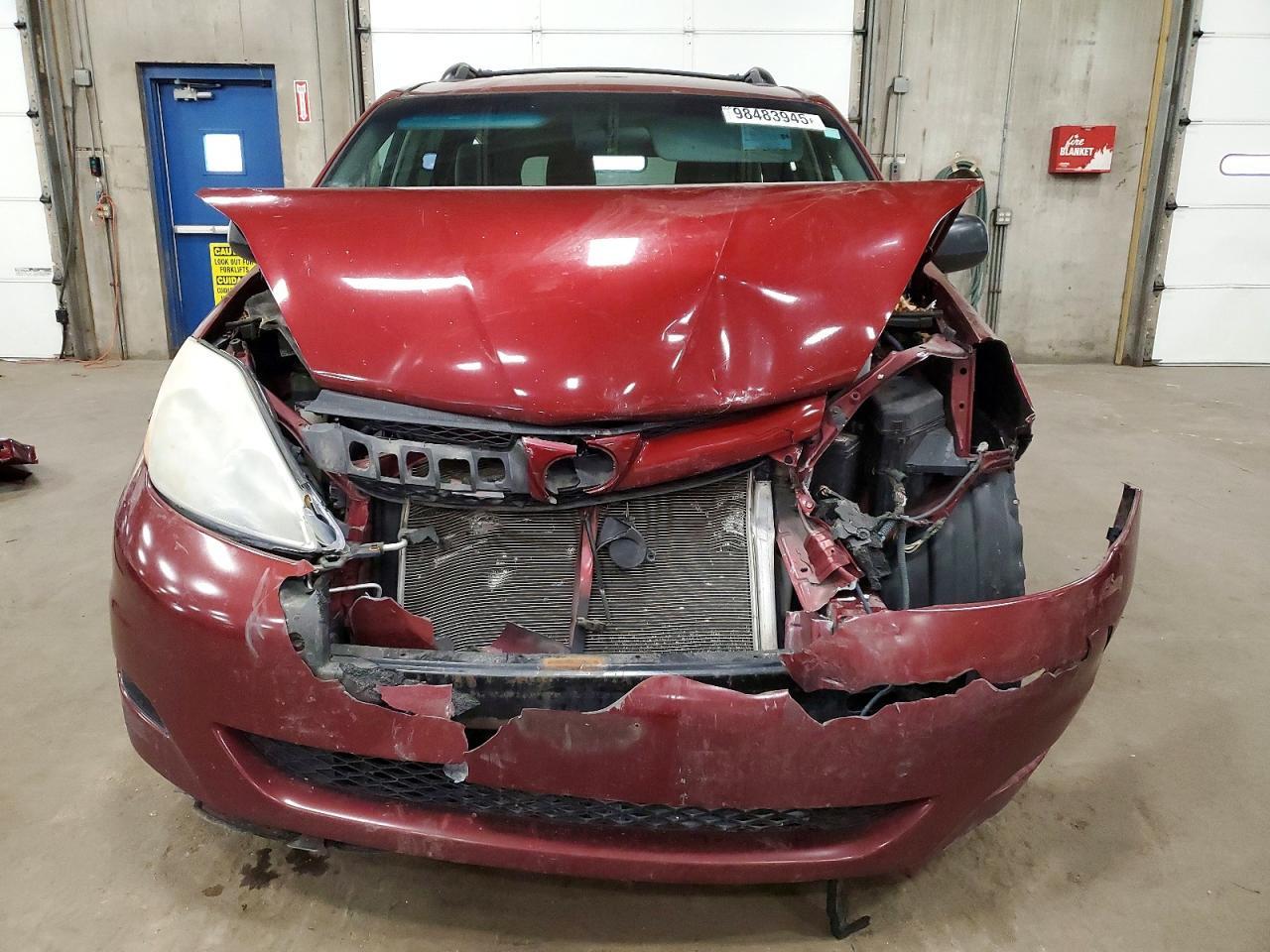 2007 TOYOTA SIENNA