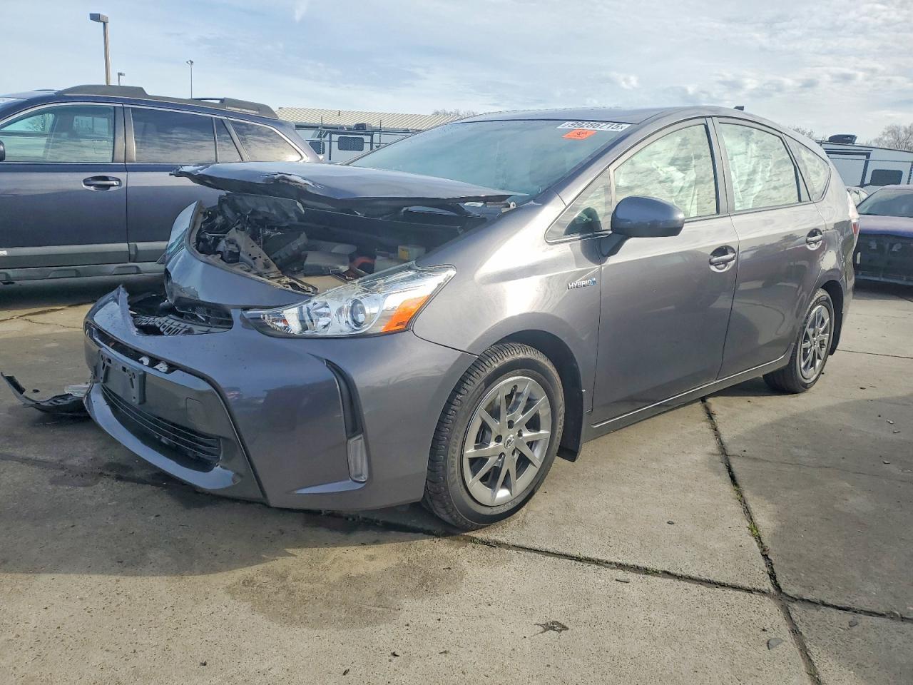 2017 TOYOTA PRIUS V