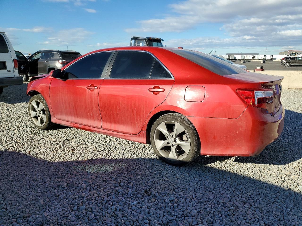 2012 TOYOTA CAMRY