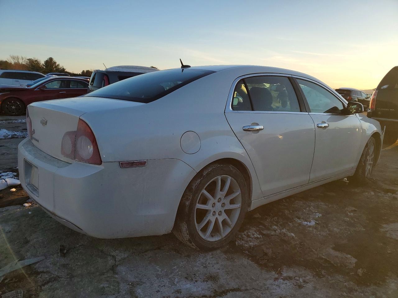 2010 CHEVROLET MALIBU