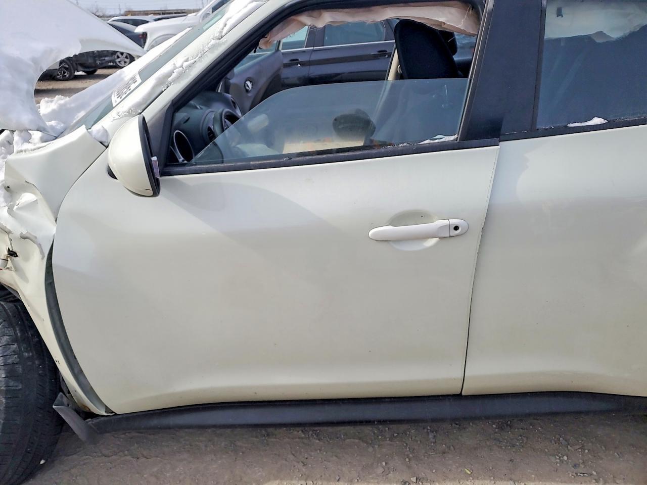 2011 NISSAN Juke