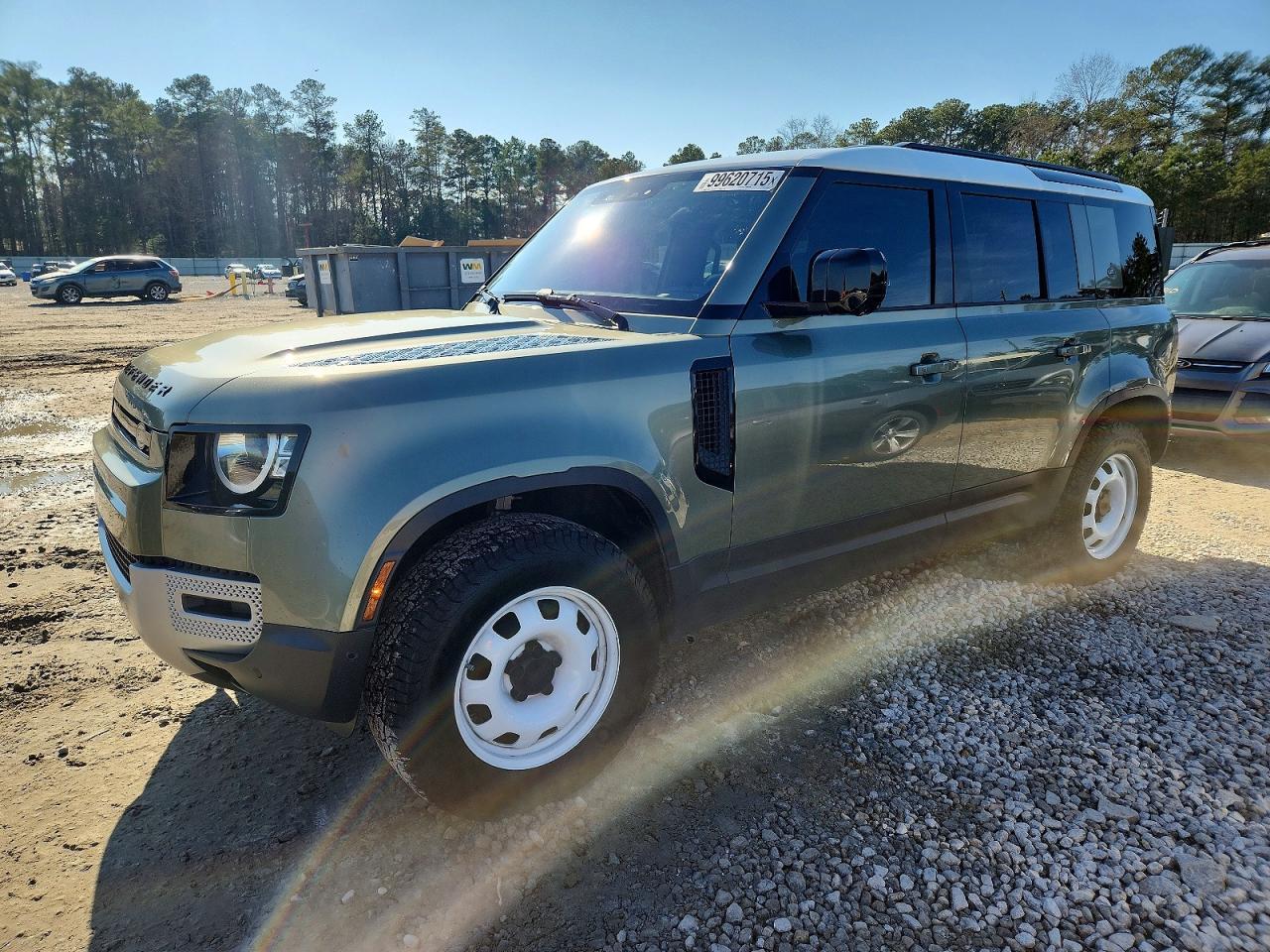 2020 LAND ROVER Defender
