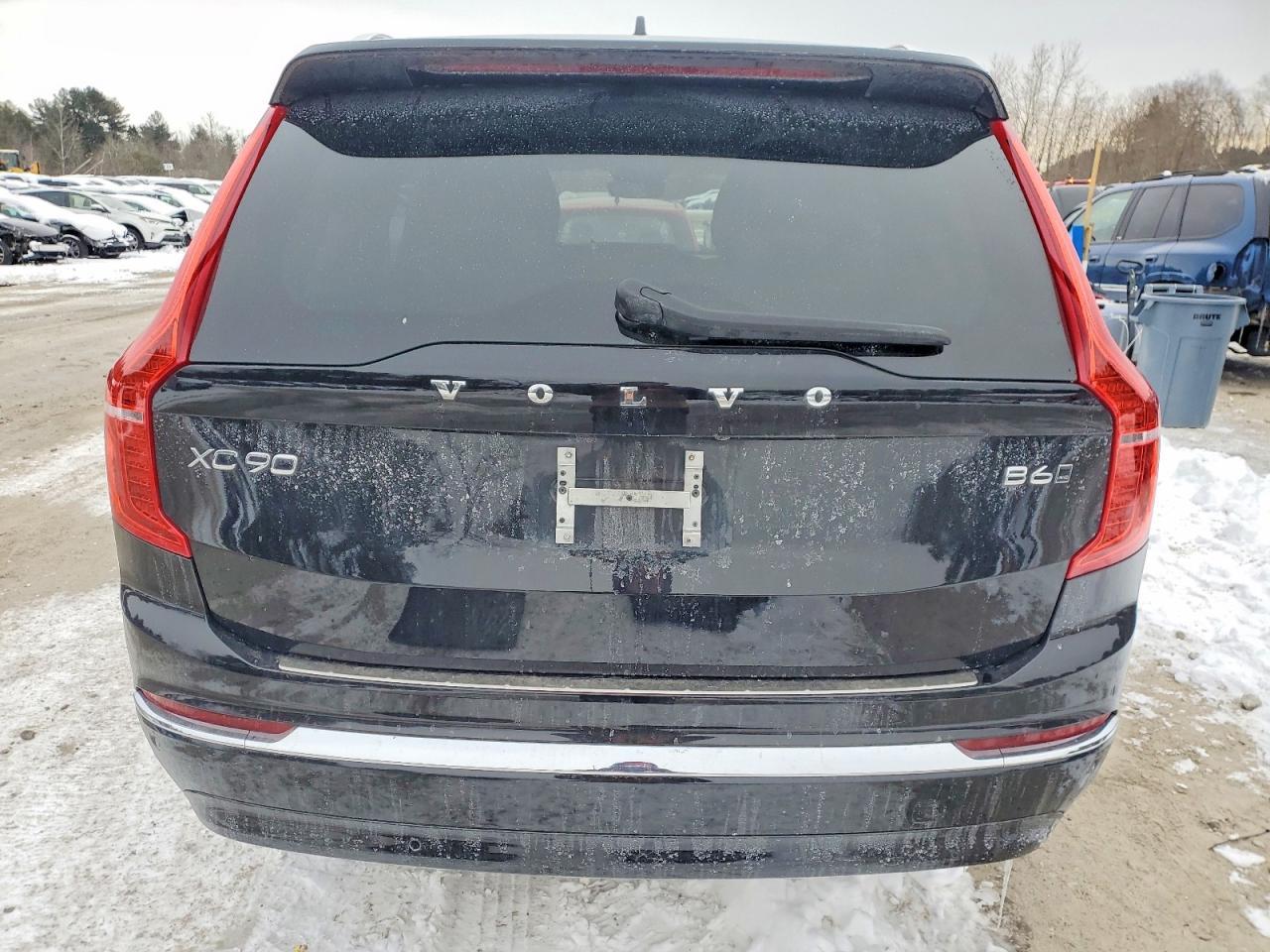 2024 VOLVO XC90