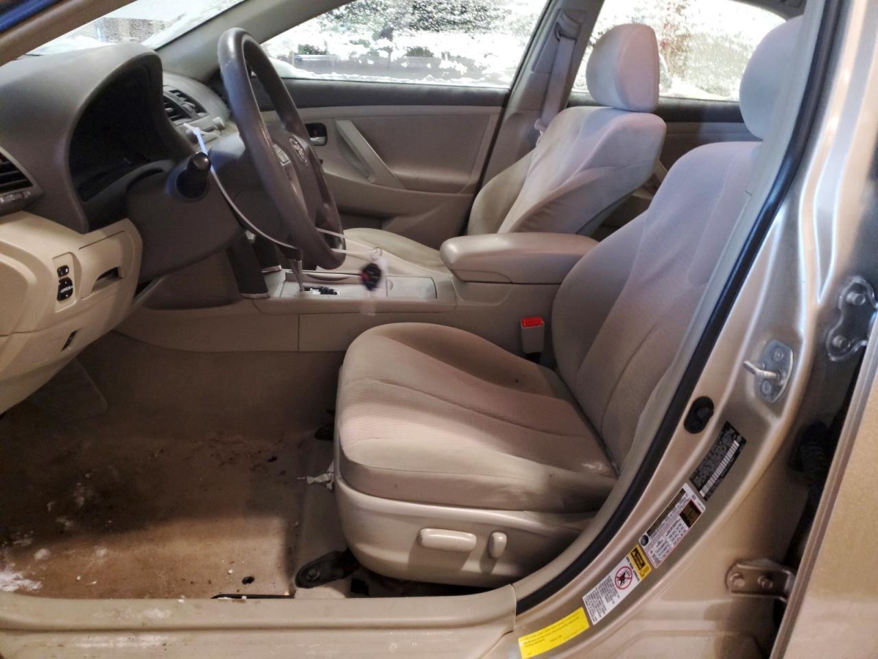 2010 TOYOTA CAMRY